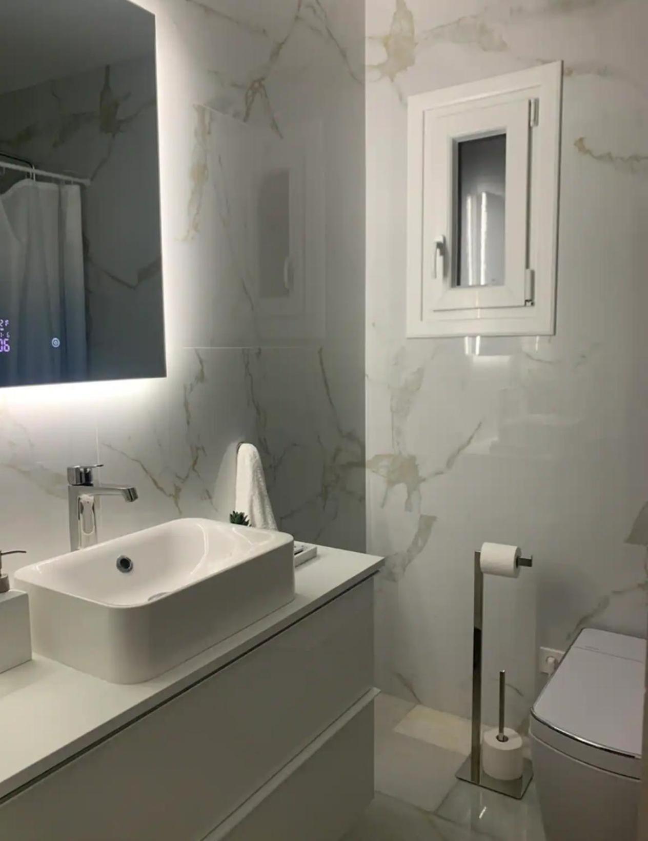 Habitacion Privada En Loft De Lujo Compartido - Playa A 1Min شيكلانا دي لا فرونتيرا المظهر الخارجي الصورة